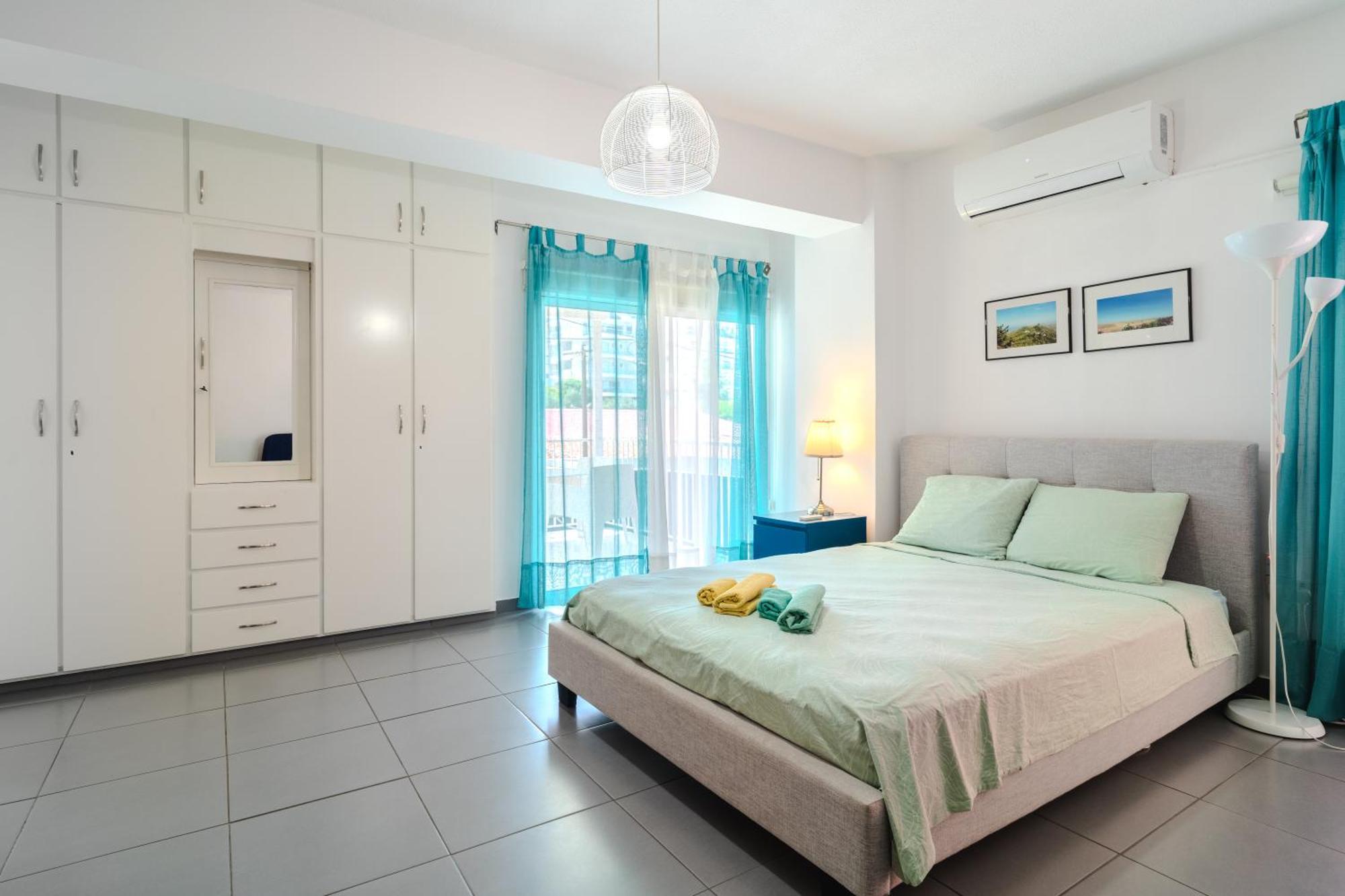 Mackenzie Blu Beach Studio Larnaka Exterior foto